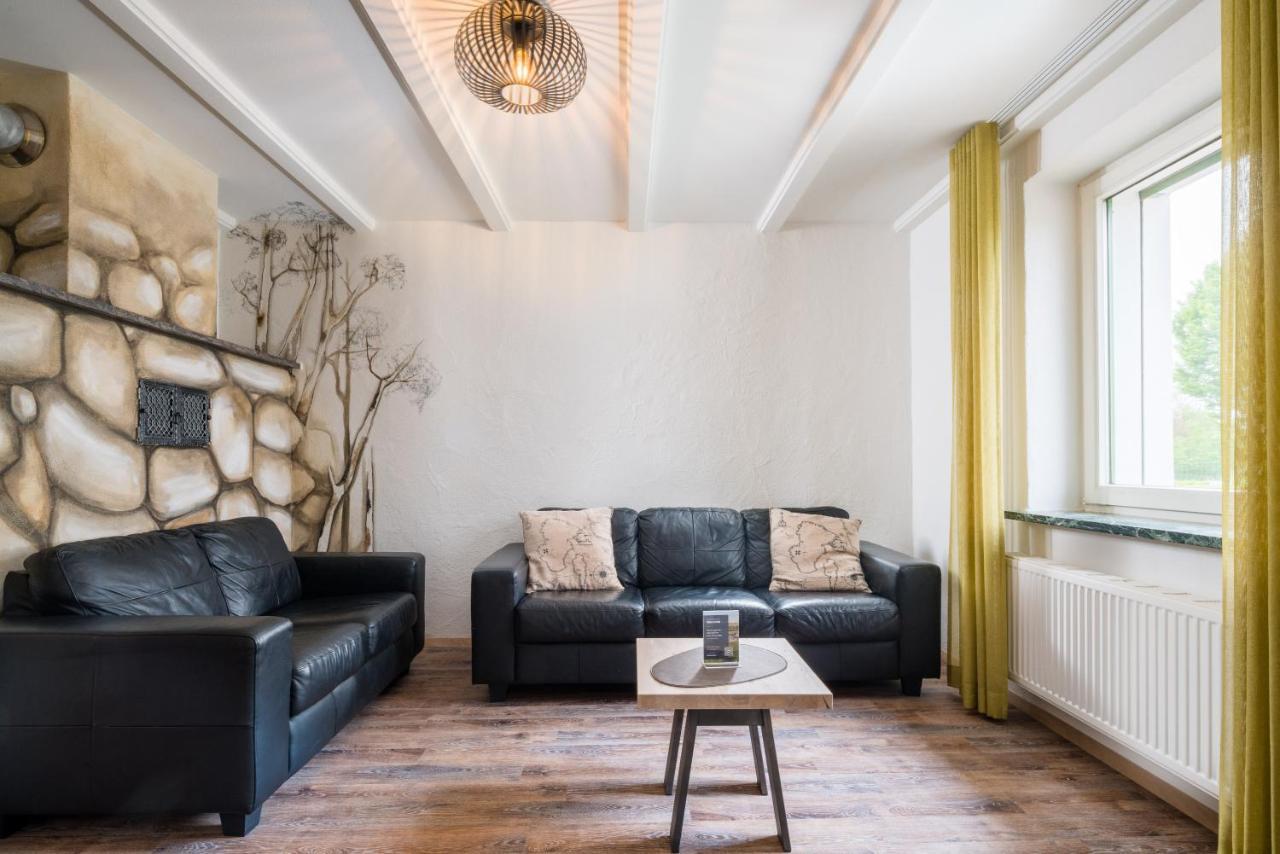 Hotel Hofgut Tiergarten Аулендорф Екстериор снимка