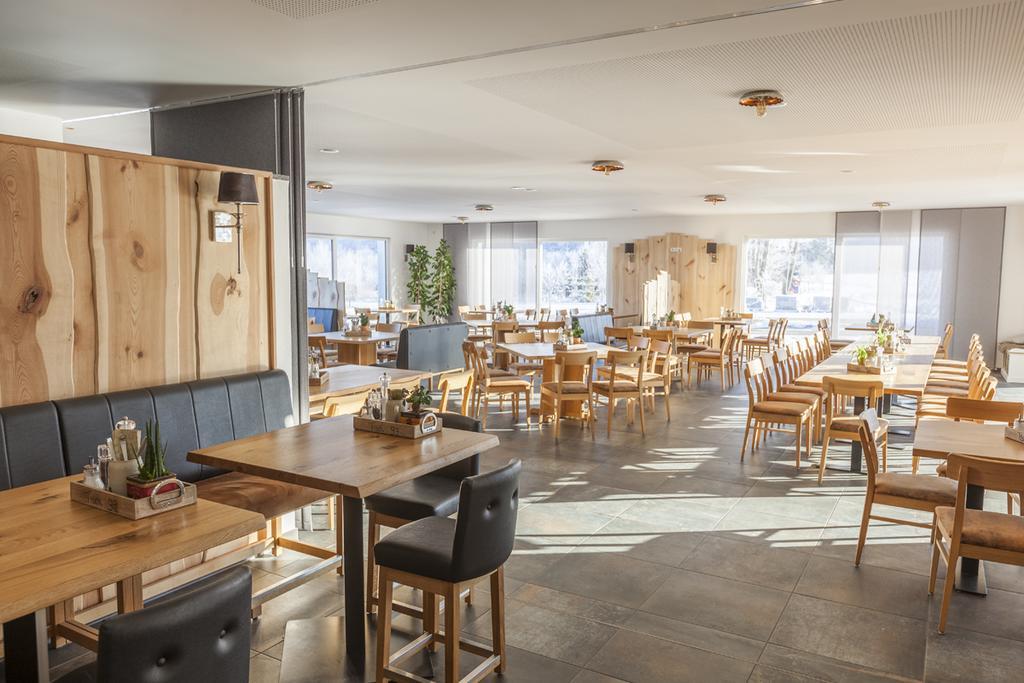 Hotel Hofgut Tiergarten Аулендорф Екстериор снимка